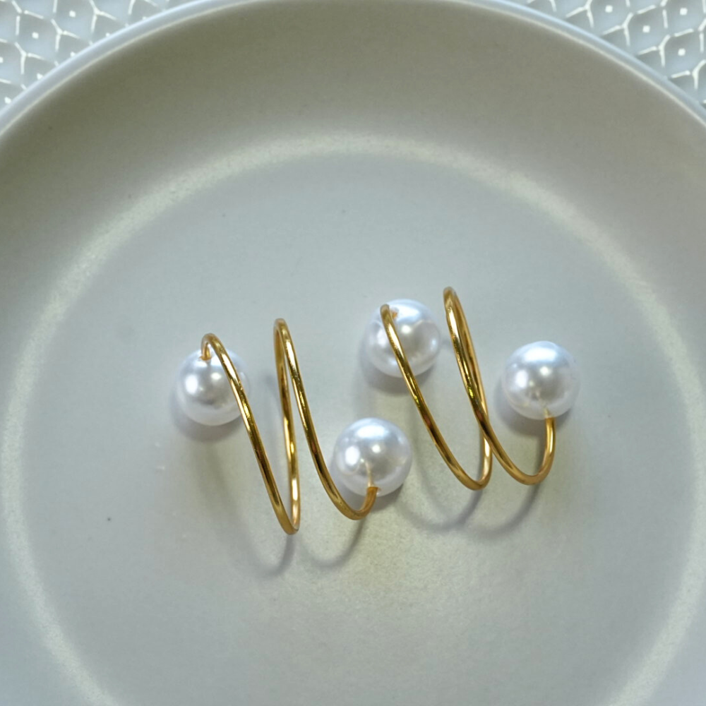 Set of 10 Double Wrap Pearl Napkin Rings – 1.8 x 1.8 in Elegant Table Decor